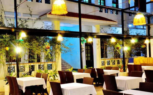 Tuyet Mai Hotel