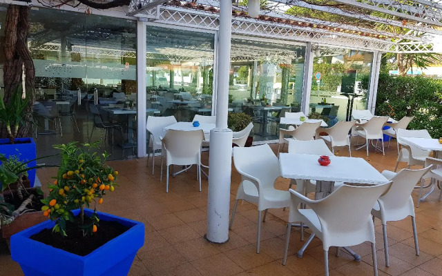 Hotel Campomar Playa