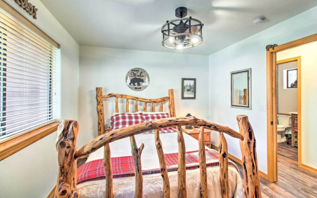 Pinetop Retreat w/ Fire Pit & Game Room!