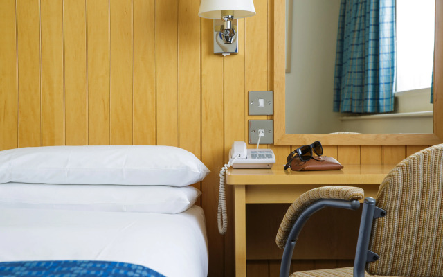Merton Hotel
