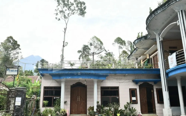 RedDoorz @ Fanta Homestay Lumajang