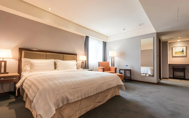 Royal Biz Taipei