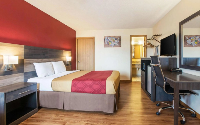 Econo Lodge Cloverdale