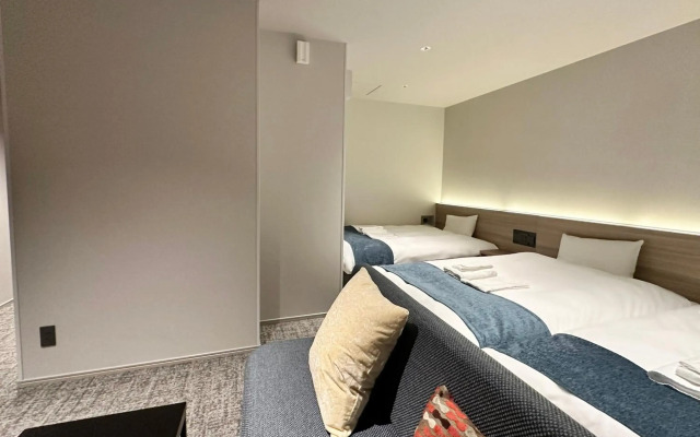 New Osaka Hotel