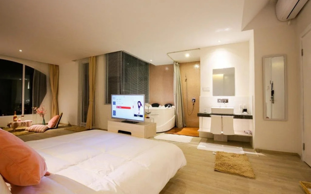 Xitang J Langman Zhenshui Holiday Hotel