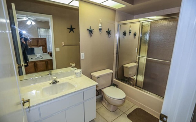 154 Connecticut Villa B