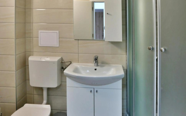 Novi studio apartman Emda u centru Splita, private parking