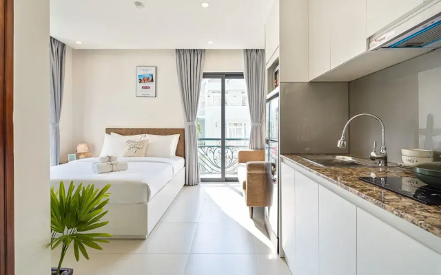 The Royal Hotel Apartment - Phu My Hung