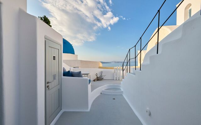 Cave Suite Oia