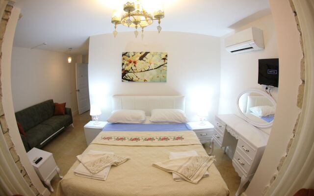Alacati Min Otel