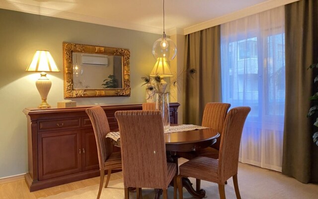 Missafir Stunning Flat with Terrace in Caddebostan