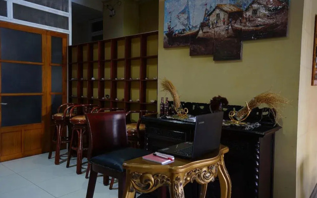 OYO 1429 Bastiana Residence