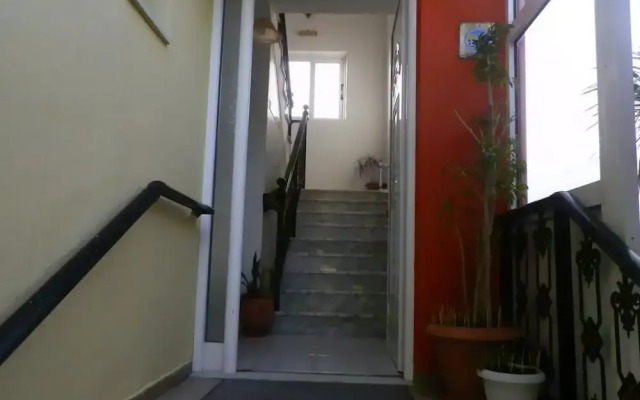 Calma Apartments & Studios