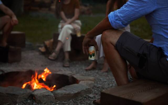 Somewhere Inn Calabogie