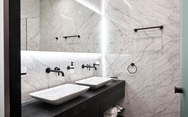 NLH MONASTIRAKI - Neighborhood Lifestyle Hotels
