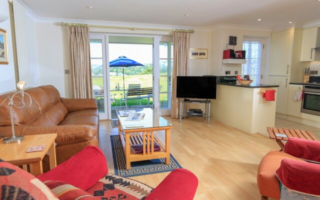 5 Thurlestone Beach