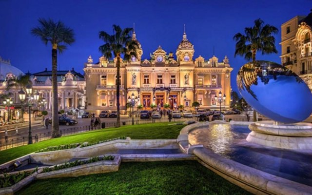 Monaco, Chambre Luxe, a 250M Casino