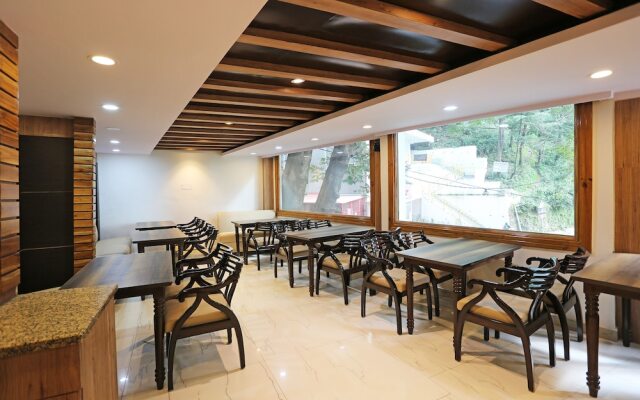 OYO Flagship 22444 Hotel Shiwalik Regency Mall Road