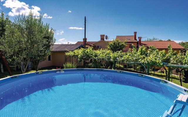 Beautiful Home in Lovran With Wifi and 2 Bedrooms