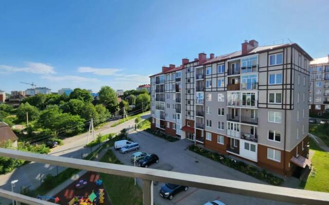 Apartments on Tikhaya street 12