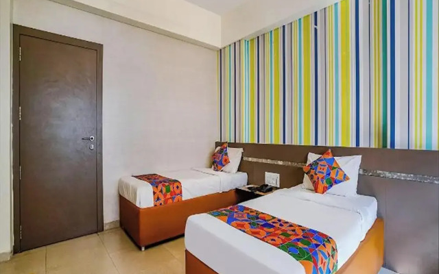 Hotel Gargi Deluxe