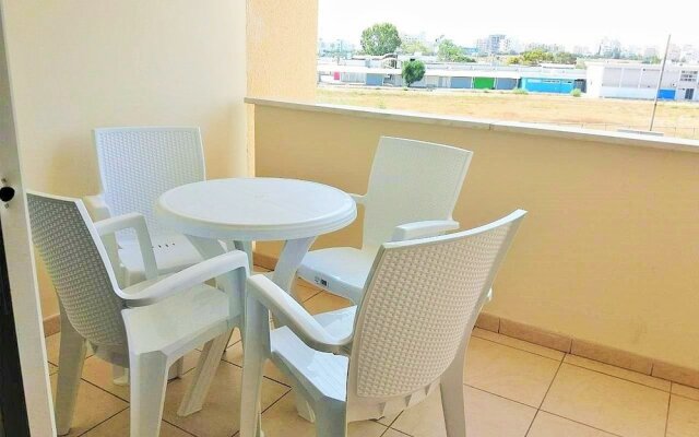 206 Sunrise Beach Apartment