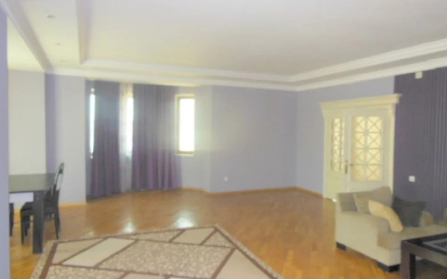 Вилла Great Triplex