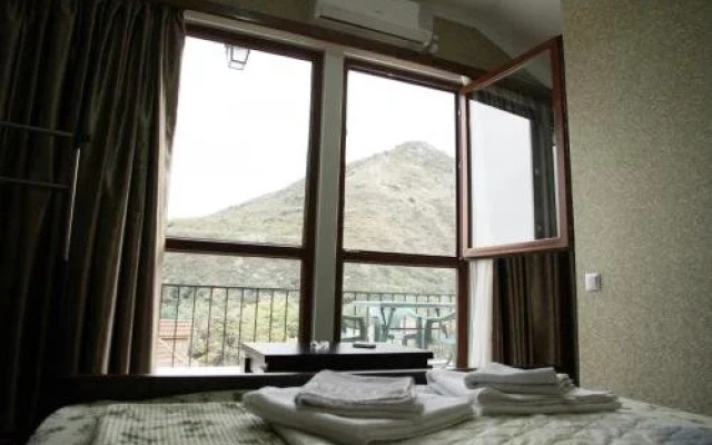 Guest House Armazi