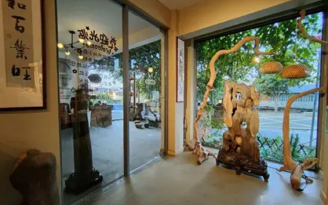 Yunshu Shuijing Hostel