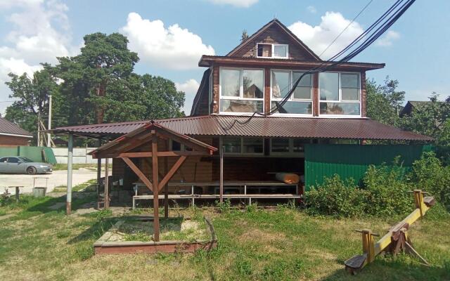 Guest house by the lake