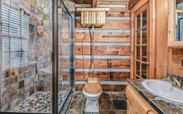 Hidden Acres Lodge 3 Bedroom Cabin