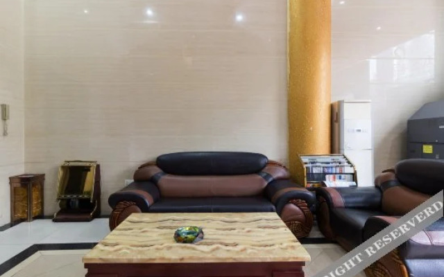 Shengjia Theme Hotel (Guangzhou Dashi Metro Station)