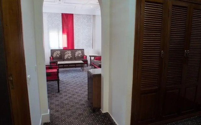 Park Regency Suite Hotel