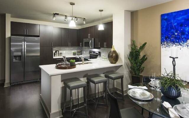 Seaport Luxe Condos by Barsala