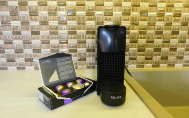 Yulia Luxury Apartment