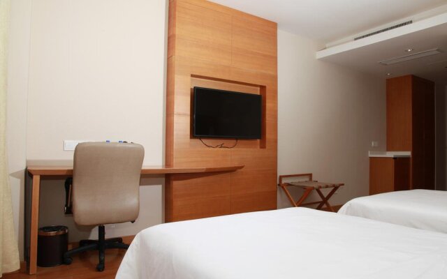 JI Hotel Dalian Renmin Road