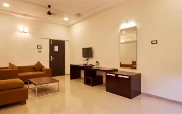The SSLR Hotel