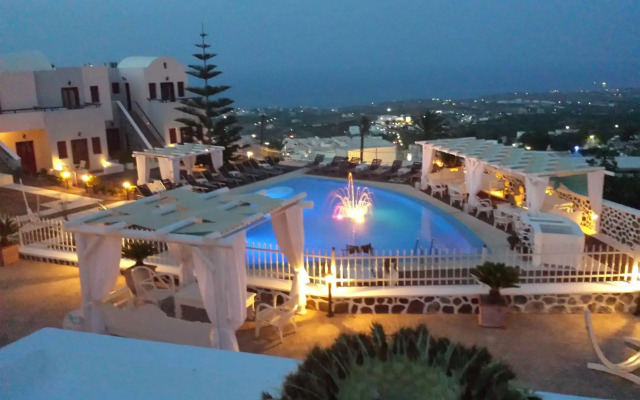 Dream Island Hotel