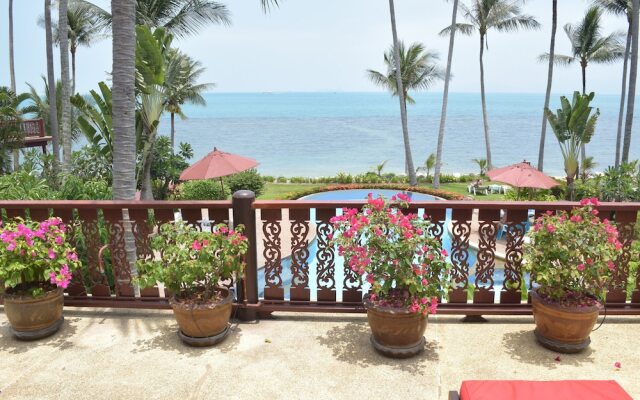 4 bedroom beachfront Villa 3 SDV024-By Samui Dream Villas