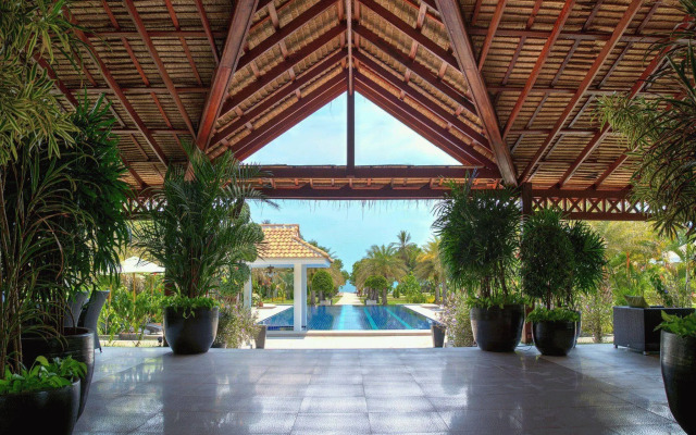 Mango Beach Resort