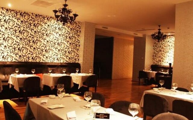 Egoist Hotel and Restaurant