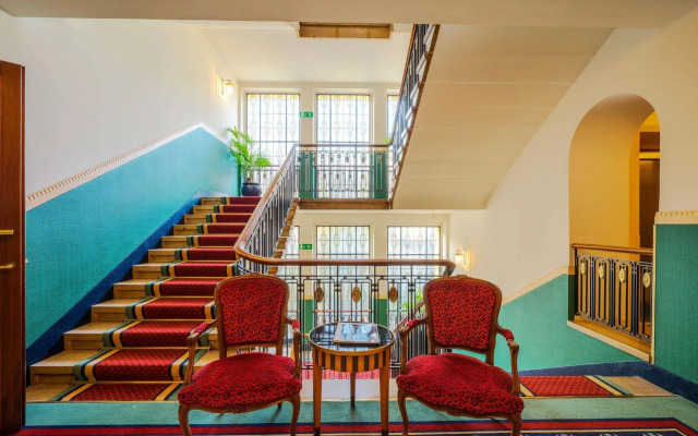 Penthouse by Art Deco Hotel Montana