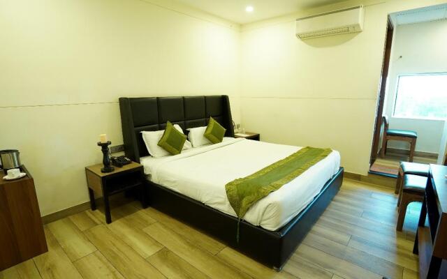 Hotel 360