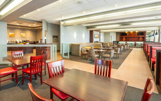 Comfort Inn & Conference Centre Toronto Airport