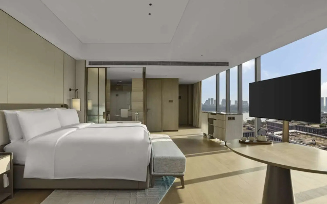 Doubletree By Hilton Chengdu Xinglong Lake