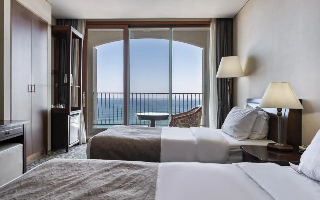 Hotel Maremons
