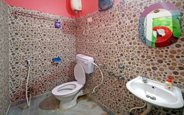 Om Shanti Guest House
