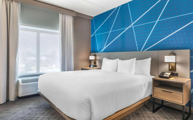 Comfort Inn & Suites Frisco East - McKinney