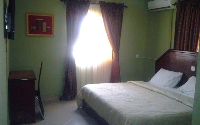 The Oragon Hotel