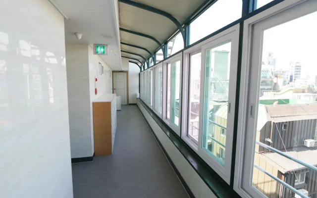 The New Simple House